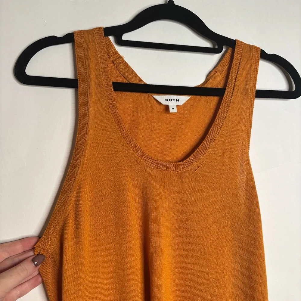 KOTN Sweater Tank Top size Medium - Picture 5 of 5